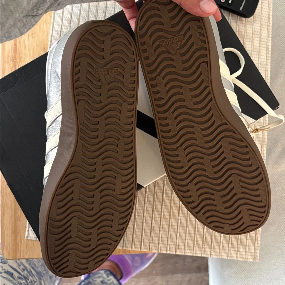 Adidas Silver and White Sneakers with Brown Soles - Picture 3 of 4